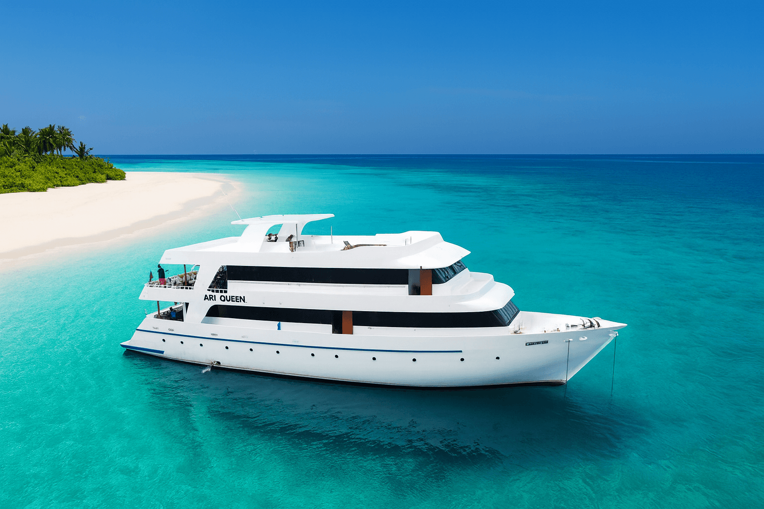 Ari Queen Luxury Safari Boat